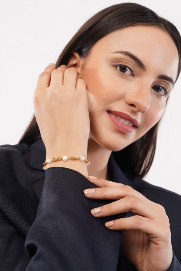 Pearl Luxe Linkin Bracelet - Image 2